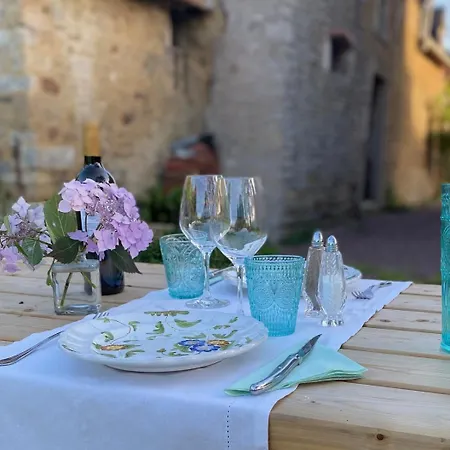 Couette-café Les Pommiers D'amfreville, D'hôtes&table D'hôtes Picauville