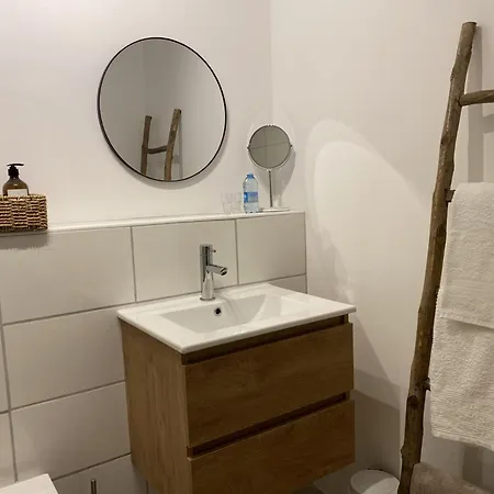 Bed & Breakfast Les Pommiers D'amfreville, D'hotes & Table D'hotes Picauville