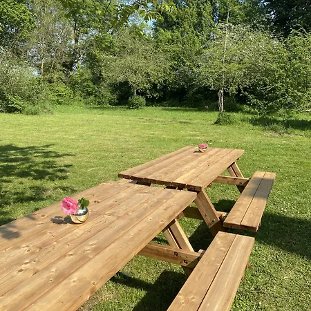 Les Pommiers D'amfreville, D'hôtes&table D'hôtes Couette-café