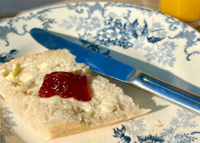 Bed & Breakfast Les Pommiers D'amfreville, D'hotes & Table D'hotes Picauville