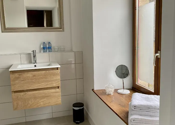 Les Pommiers D'amfreville, D'hotes & Table D'hotes 3*